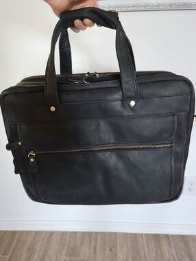 New Luxorro Black Leather Men’s Briefcase - Classic Professional Bag